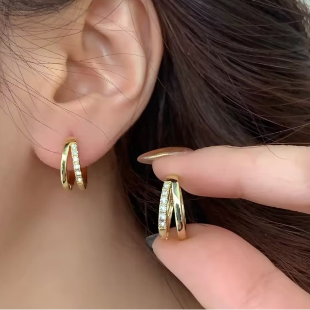 Gold Crystal Double-Band Hoop Earrings. - Picture 1 of 3